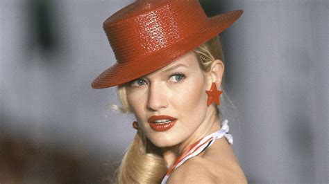 karen mulder real life.